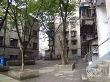 正规两室一厅,采光好,户型方正。