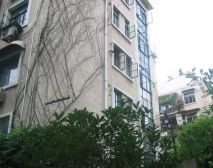 外销房,爱建小区中间楼层三房,业主诚售,近绿地公园