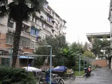 近地铁 毛坯,中间楼层,采光好 新上房源