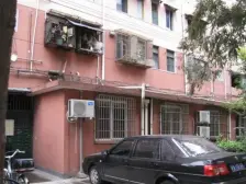 内环内,D铁口,次顶楼,送精装全配,各付各税,诚意售,价可谈
