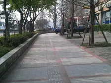 一线江景房,近学堂湾轻轨站,精装房