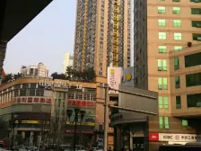 较场口 得意大厦二房115万