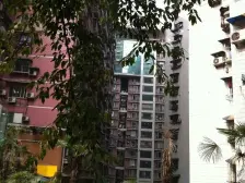 解放碑重宾车站旁电梯2房拎包入住