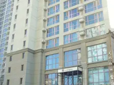 民主广场 精装保持好 二室一厅大跃层南北向采光充足