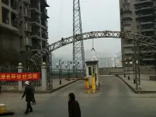 化龙桥,正规三房带阳台,近轻轨,业主急售