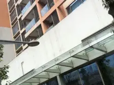 业主自装,材料好,风格新颖,正看中庭,视野舒适