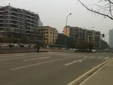 急售烈士墓轻轨站旁海航新街口精装修1房朝向安静