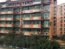 沙区精装大三房+出行方便+配套成熟