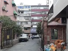 百花村电梯两房,小区中心位置,边套全明,价格可谈中介费有优惠