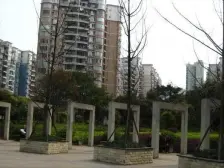 回龙湾 绿化好 全中庭 位置安静 适合住家 出行方便