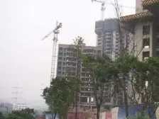 华岩新城 海兰云天畔山林语三房77万