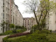 龙湖装修四房,近海峡路轻轨站,品质小区看房方便