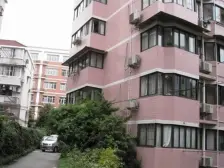 南北三房,完好采光,全明户型,正在全新装修