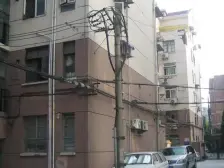 全新装修 新华低总价 中间楼层采光通风好