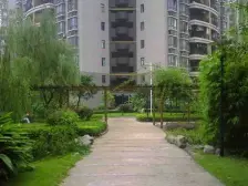 滨江名都,122平米,业主诚心出售,拎包入住