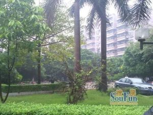 店长推荐地铁口一房,拎包入住