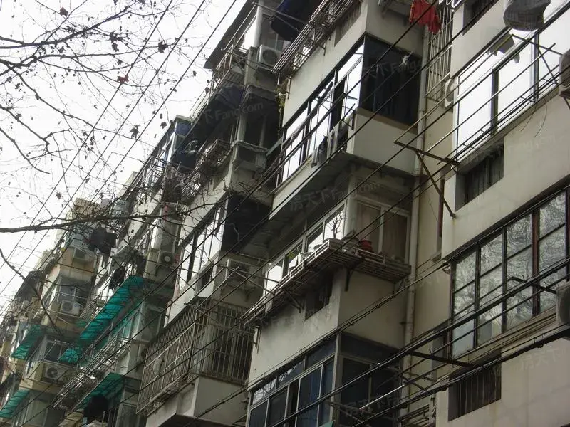 南秀村8-27号