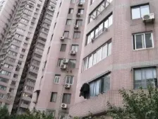 低总价电梯双南两房,三轨交汇交通便利,配套设施齐全