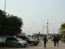 商圈旁三房两卫,精装修,拎包入住