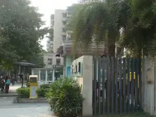 大四房带书房,楼层好,视野宽阔,采光充足。