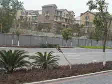 西政旁上叠别墅,户型方正,实得面积大,带车位