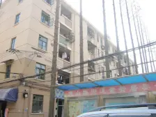 此房生活便利,采光视野好,位于小区后排,位置安静,