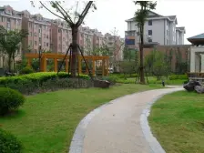 中芯花园位置,东边套装修好,诚心出售,随时看房