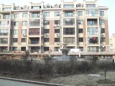 南北通厅罕见4层顶洋房,居住舒适度高,12年封闭小区