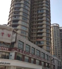 大面积诚心出售,有意向价格可商