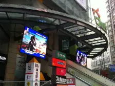 此房位置商圈内朝向安静配套设施成熟交通便利