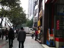 世源大厦 4室2厅 南 北