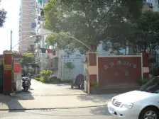 近地铁电梯房一房一厅满五年业主诚意出售