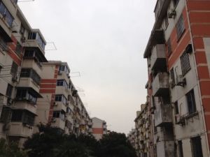 满五年两房朝南,光线佳小区外观新,价格有空间