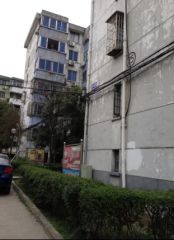 采光充足,交通便利,带储藏室,得房率高,适合居住