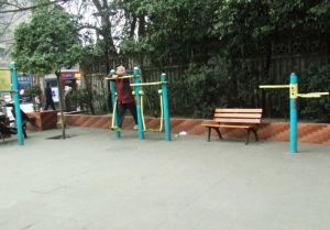 文华路14号3室1厅东南