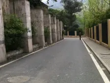 石井坡轻轨站 正规两室 出行方便 价格可谈