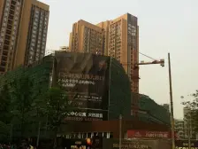 科而士天辰华府 4室2厅 南 北