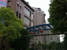 精装修三房+小区环境好+有电梯+安心卖