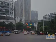 人民广场 新华书苑四房51.2万