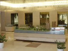 双轻轨南湖站+2012楼龄+精装修+品牌家具家电+诚心卖