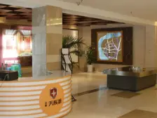 经开区 芸峰天梭派二房94万