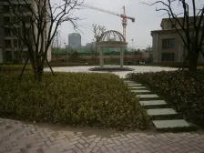 嘉定北地铁站200米的低价优选房源,有产权车位