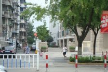 赭园小区,中兴花园里面多层,采光好, 价格好谈