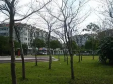 近地铁 带阁楼 房东诚意 ji售