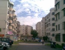 顾唐路800米,精致三房,看房方便,精装修,中间楼层