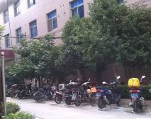 联洋内环,一梯两户,房间全朝南。视野好采光佳