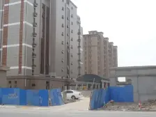 亲水毛坯房 无装修 位置好 可花园 地下室 大空间