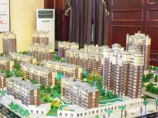 洪城东公馆 装修好,环镜优美 视野好,诚心出售