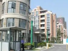 满五名下一套,纯毛坯户型好,近安亭地铁,大润发