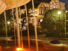 汽博中心 融创勋爵堡五房772万